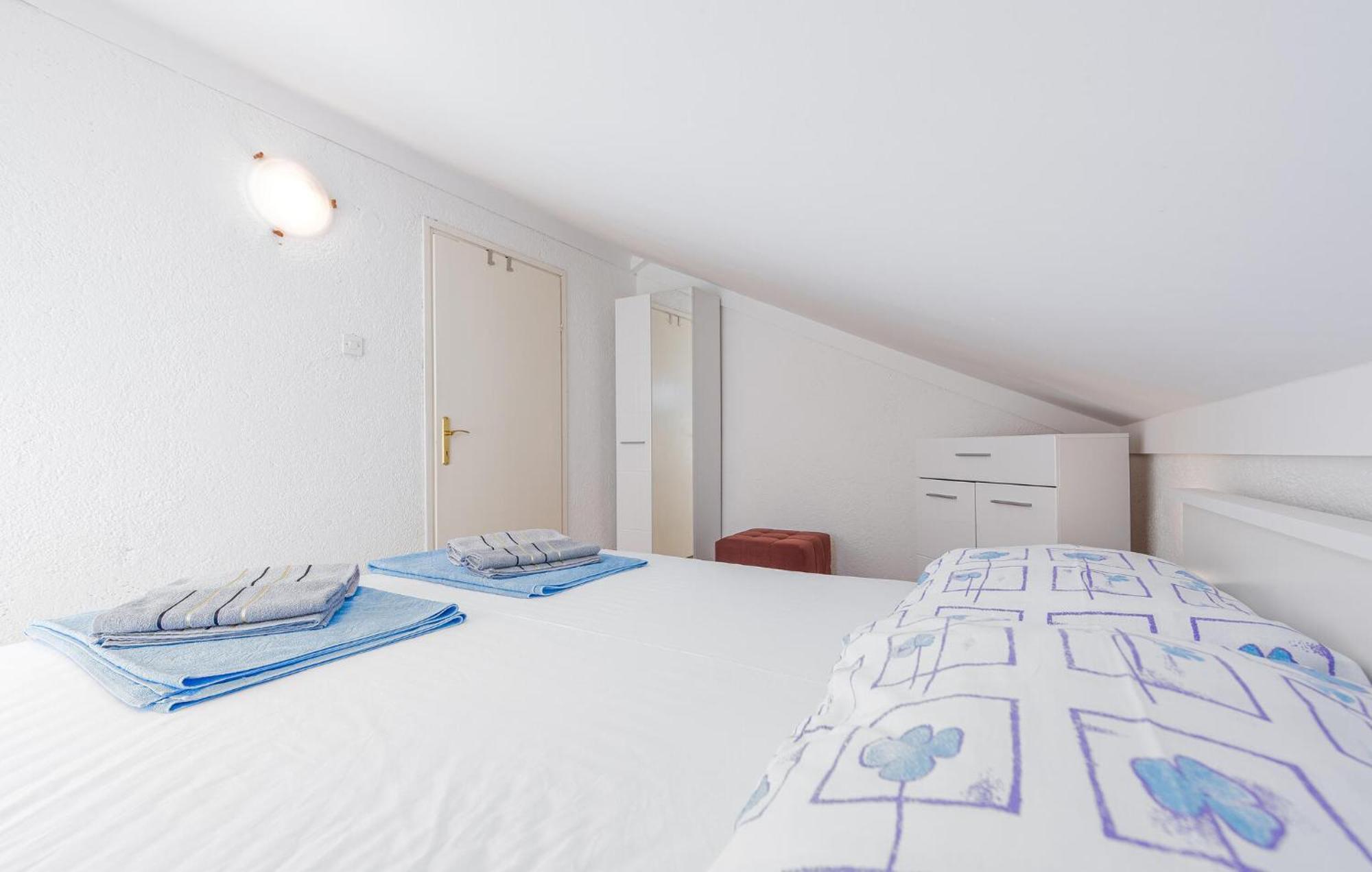 Nice Apartment In Potocnica With House Sea View Borovići Εξωτερικό φωτογραφία