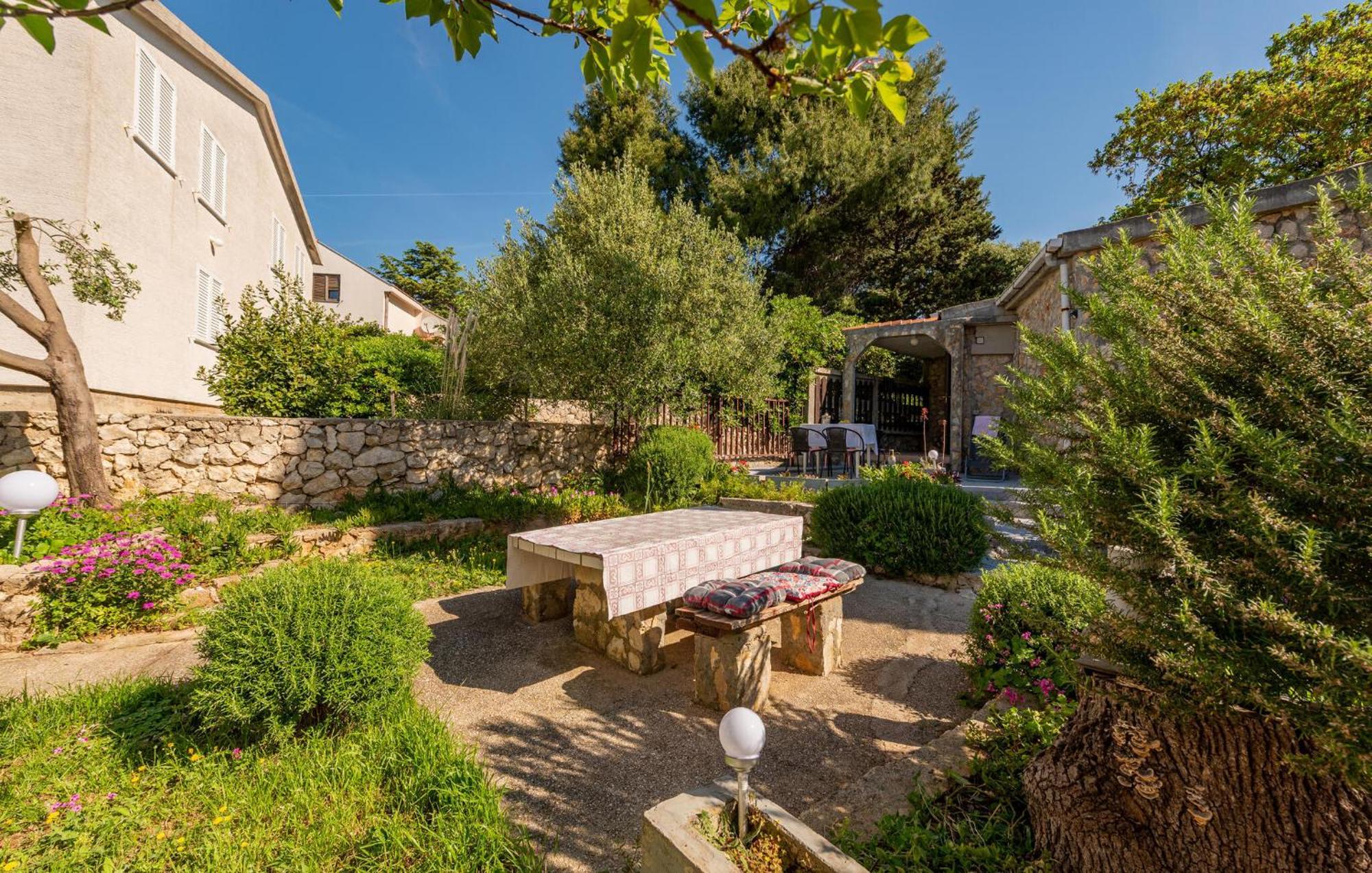 Nice Apartment In Potocnica With House Sea View Borovići Εξωτερικό φωτογραφία