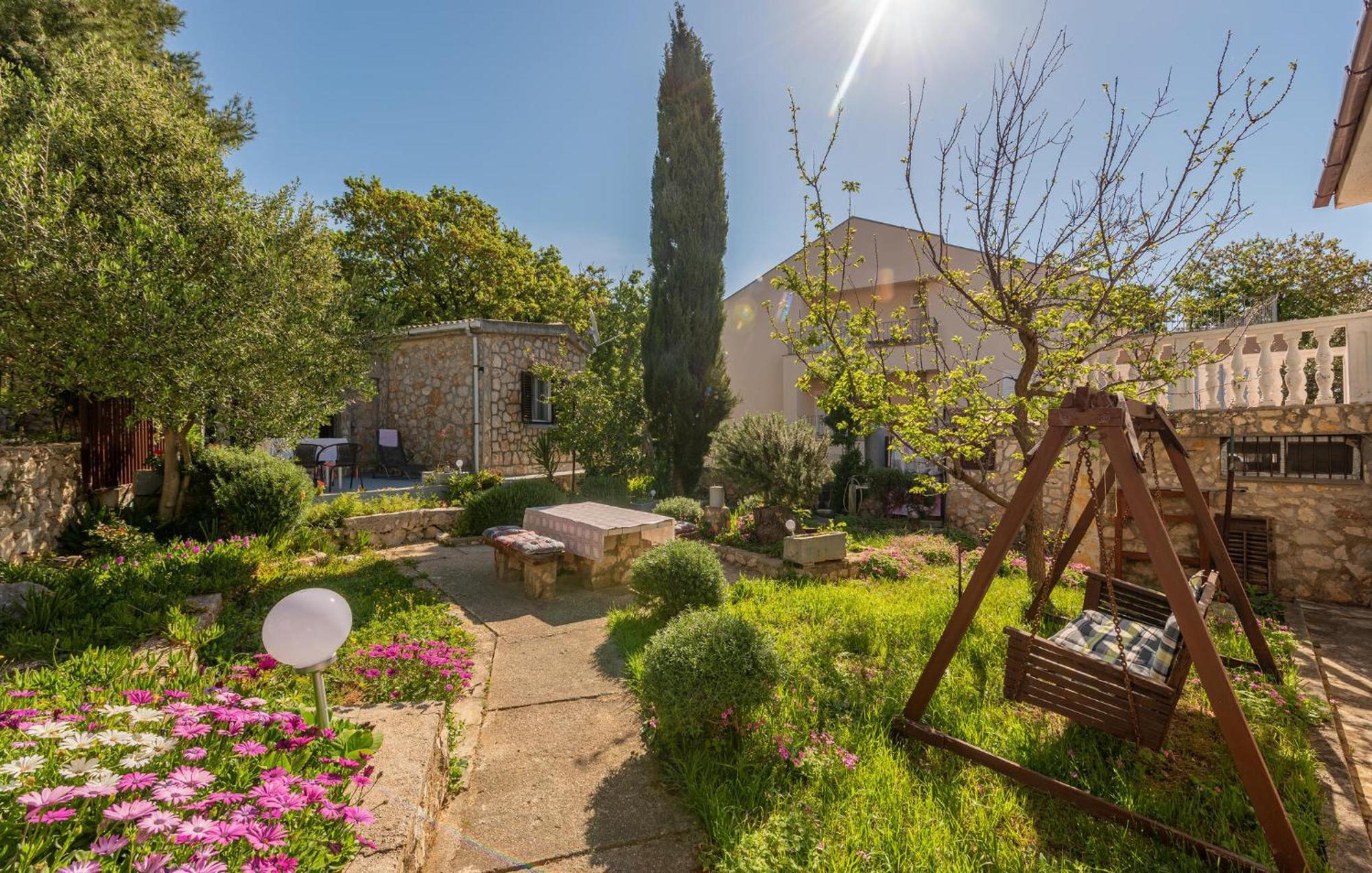 Nice Apartment In Potocnica With House Sea View Borovići Εξωτερικό φωτογραφία