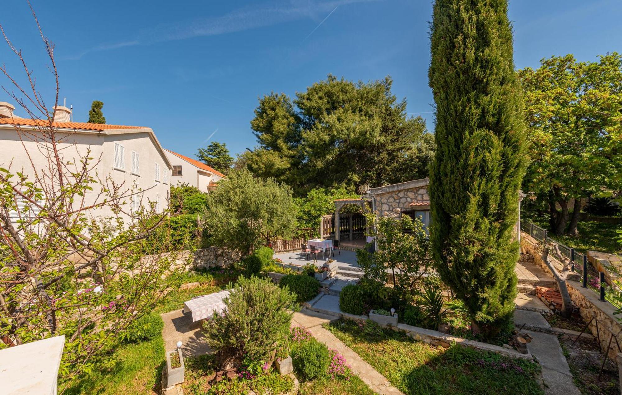 Nice Apartment In Potocnica With House Sea View Borovići Εξωτερικό φωτογραφία